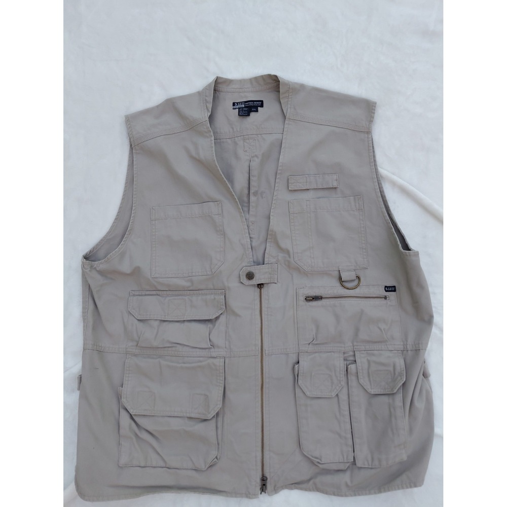 5.11 Tactical Vest Mens 2XL 80001 Hunting Cargo Utility Beige